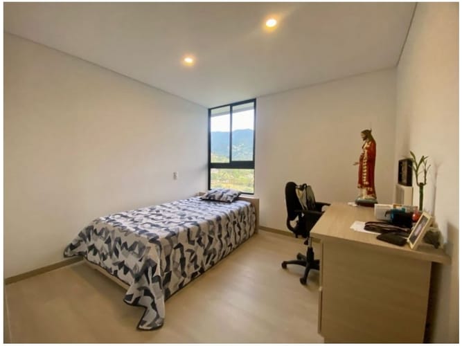 Apartamento de 3 alcobas en venta en Loma De Las Brujas, Envigado, 166 m² · foto 12 de 24