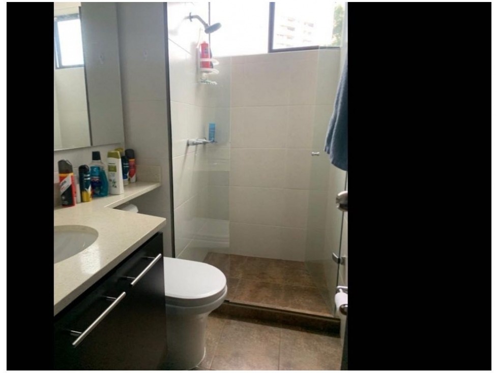 Apartamento en venta en Loma De Los Bernal, Medellín · foto 12 de 12
