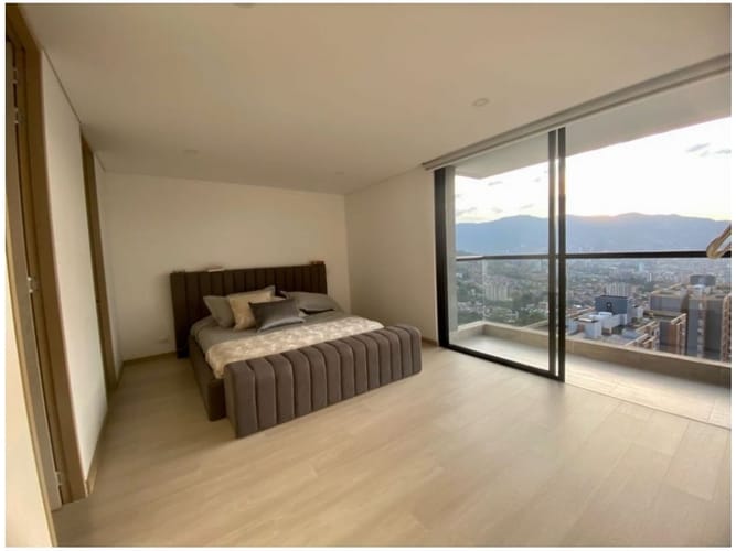 Apartamento de 3 alcobas en venta en Loma De Las Brujas, Envigado, 166 m² · foto 19 de 24