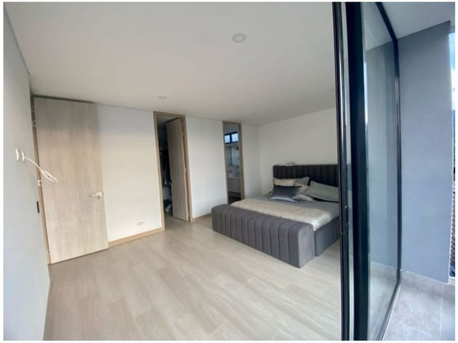 Apartamento de 3 alcobas en venta en Loma De Las Brujas, Envigado, 166 m² · foto 20 de 24
