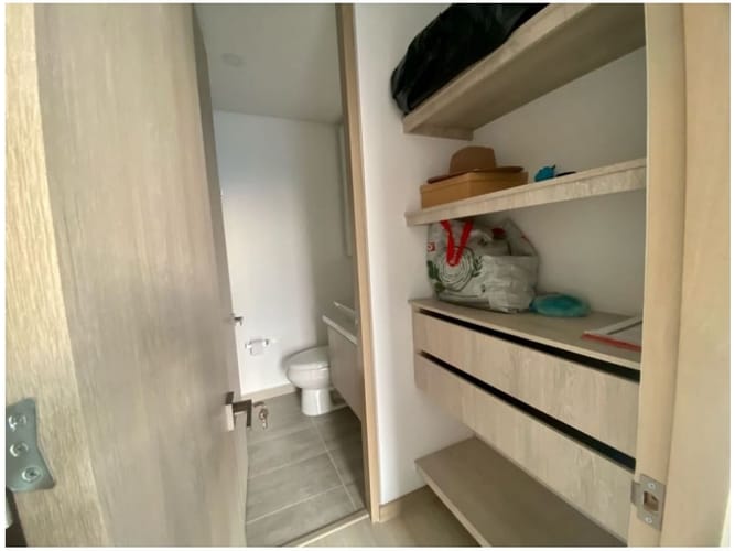 Apartamento de 3 alcobas en venta en Loma De Las Brujas, Envigado, 166 m² · foto 23 de 24