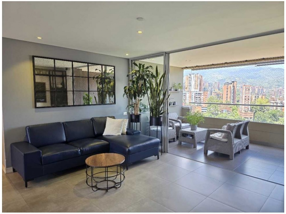 Apartamento en venta en Loma Benedictinos, Envigado · foto 7 de 24