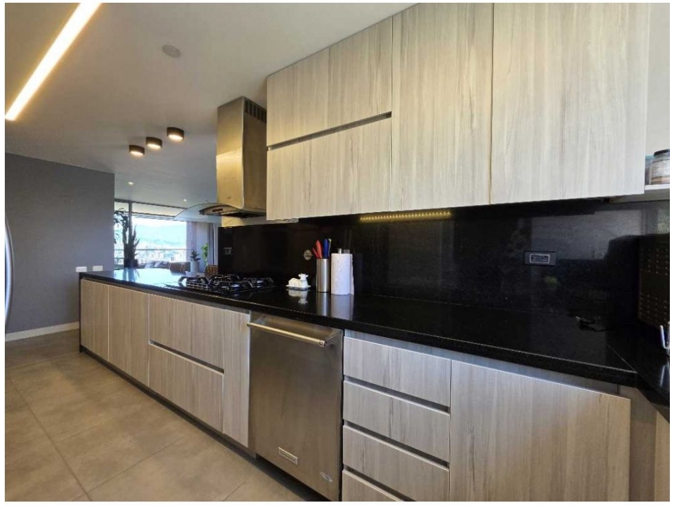 Apartamento en venta en Loma Benedictinos, Envigado · foto 22 de 24