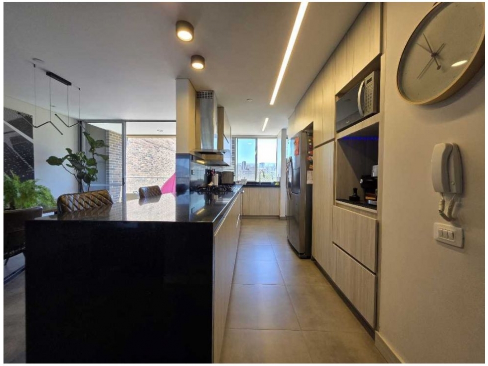 Apartamento en venta en Loma Benedictinos, Envigado · foto 23 de 24