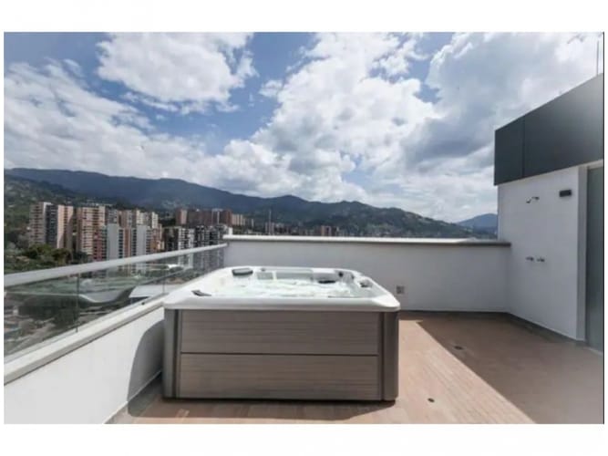 Apartamento en venta en Cumbres, Envigado · foto 3 de 24
