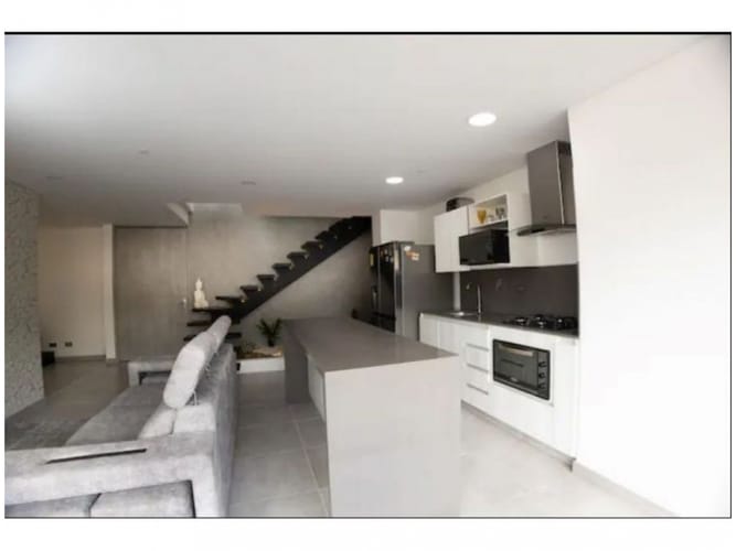Apartamento en venta en Cumbres, Envigado · foto 13 de 24