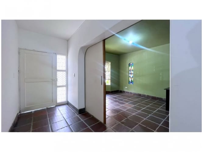 Casa de 10 alcobas en venta en Las Lomas, Medellín, 680 m² · foto 4 de 24