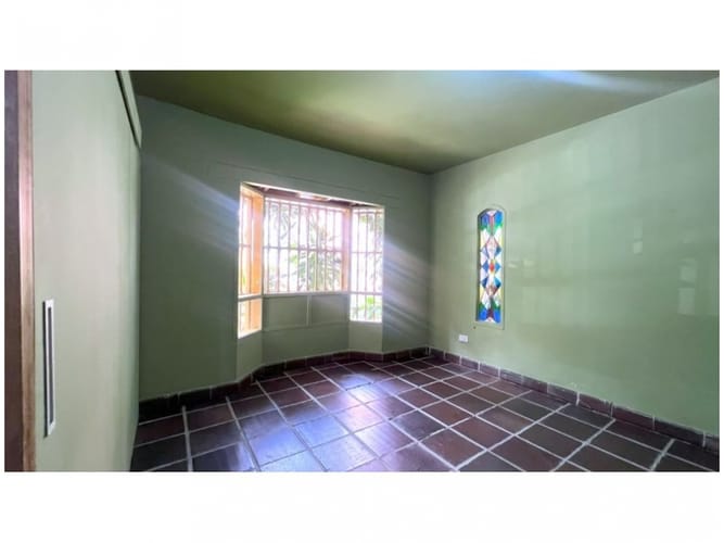 Casa de 10 alcobas en venta en Las Lomas, Medellín, 680 m² · foto 7 de 24