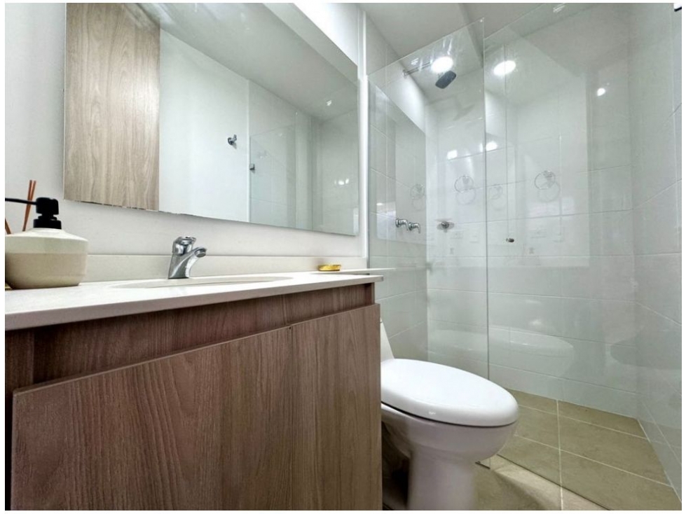 Apartamento en venta en El Salado, Envigado · foto 9 de 14