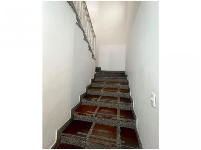 Casa de 10 alcobas en venta en Las Lomas, Medellín, 680 m² · foto 24 de 24