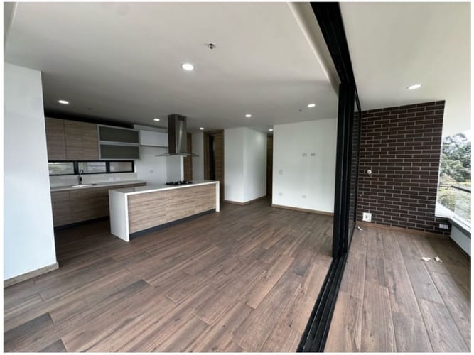 Apartamento de 3 alcobas en venta en Escobero, Envigado, 119 m² · foto 3 de 18