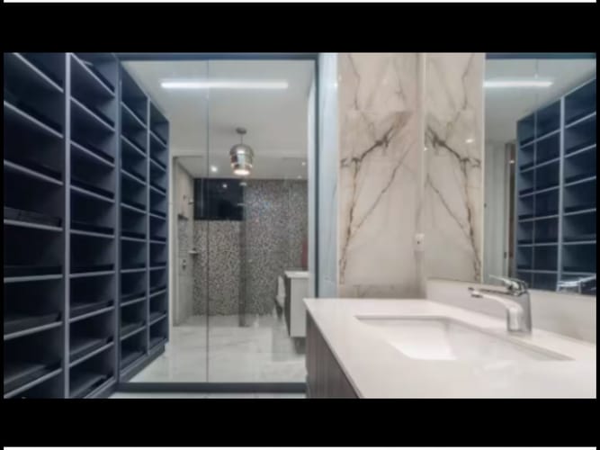 Apartamento de 1 alcoba en venta en El Poblado, Medellín, 85 m² · foto 14 de 18