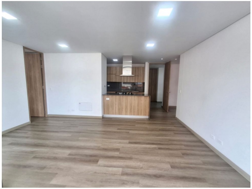 Apartamento en venta en Los Colores, Medellín · foto 6 de 23