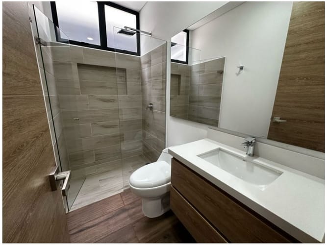 Apartamento de 3 alcobas en venta en Escobero, Envigado, 119 m² · foto 10 de 18