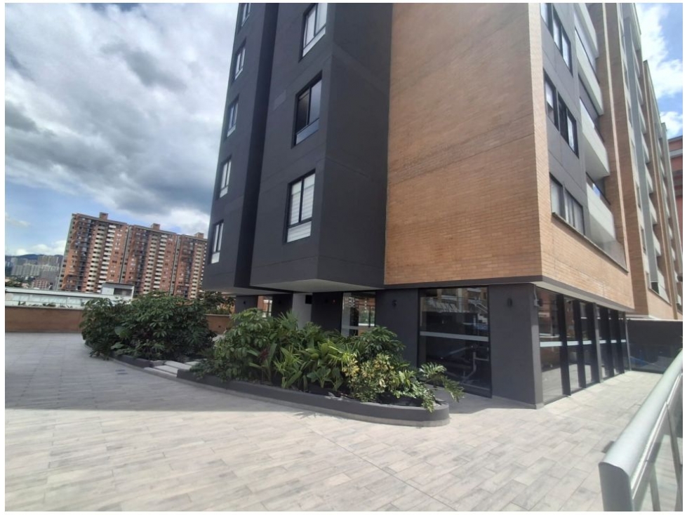 Apartamento en venta en Los Colores, Medellín · foto 15 de 23