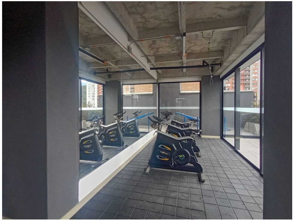 Apartamento en venta en Los Colores, Medellín · foto 18 de 23