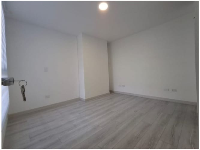 Apartamento de 3 alcobas en venta en Los Colores, Medellín, 89 m² · foto 20 de 23