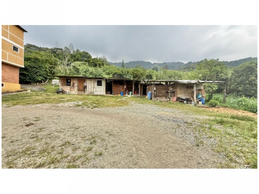 Casa en venta en Loma Del Chocho, Envigado · foto 4 de 18