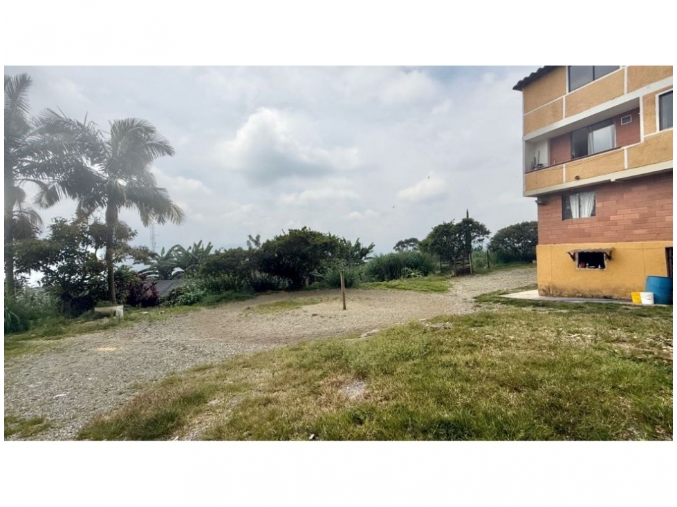 Casa en venta en Loma Del Chocho, Envigado · foto 5 de 18