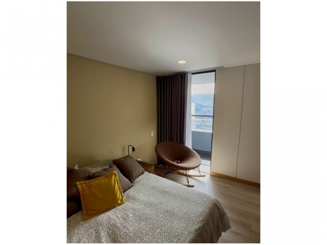 Apartamento de 2 alcobas en venta en Castropol, Medellín, 132 m² · foto 6 de 24