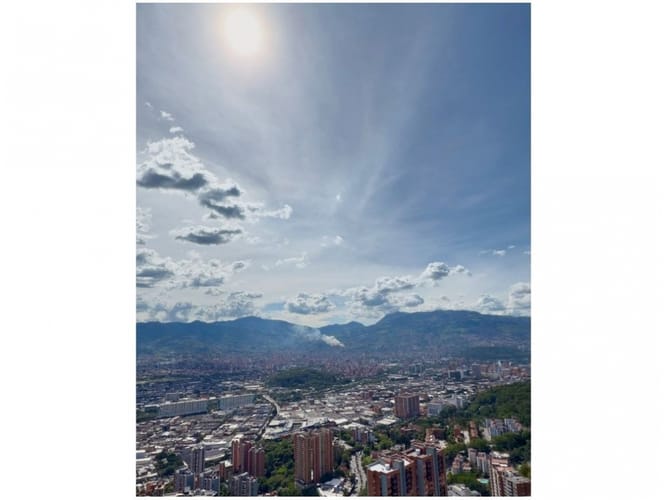 Apartamento de 2 alcobas en venta en Castropol, Medellín, 132 m² · foto 15 de 24