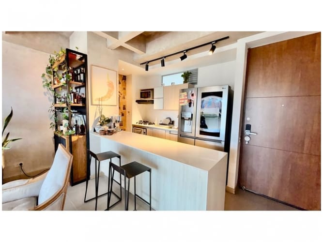 Apartamento de 2 alcobas en venta en Los Balsos, Medellín, 100 m² · foto 3 de 19