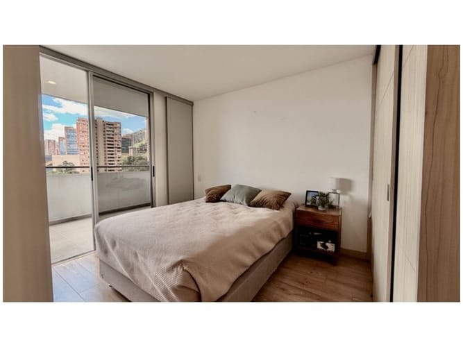 Apartamento de 2 alcobas en venta en Los Balsos, Medellín, 100 m² · foto 10 de 19