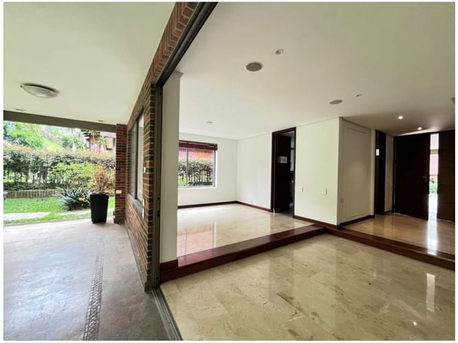 Casa de 3 alcobas en venta en El Poblado, El Retiro, 240 m² · foto 6 de 24