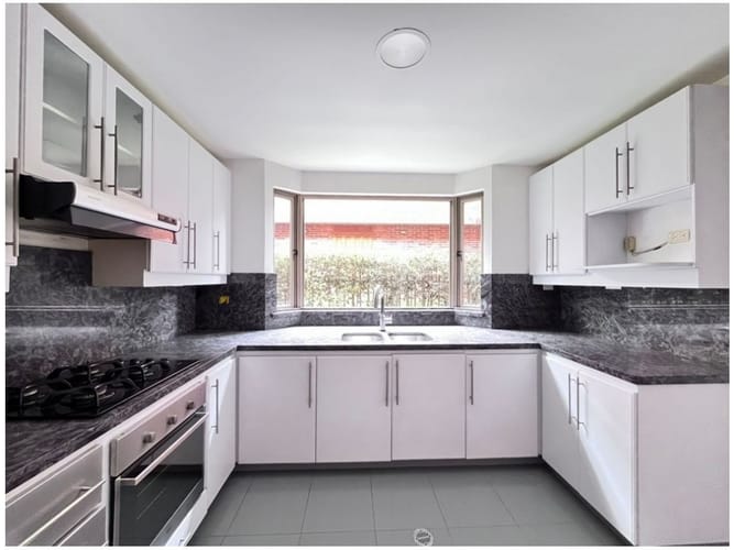 Casa de 3 alcobas en venta en El Poblado, El Retiro, 240 m² · foto 7 de 24