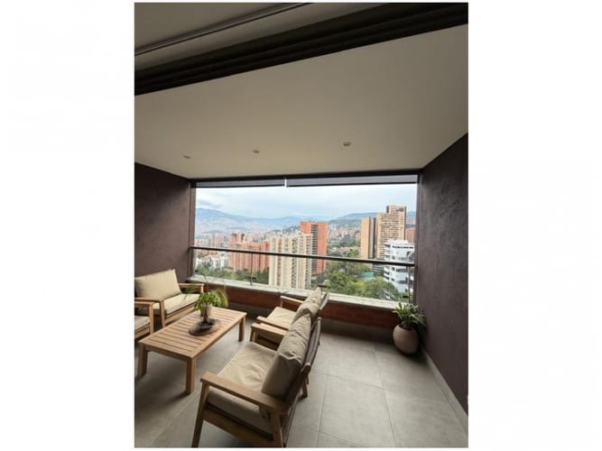 Apartamento de 2 alcobas en venta en Los Balsos, Medellín, 87 m² · foto 5 de 11