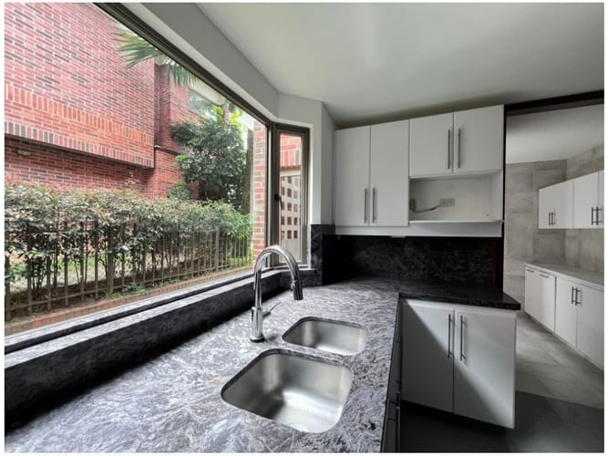 Casa de 3 alcobas en venta en El Poblado, El Retiro, 240 m² · foto 9 de 24