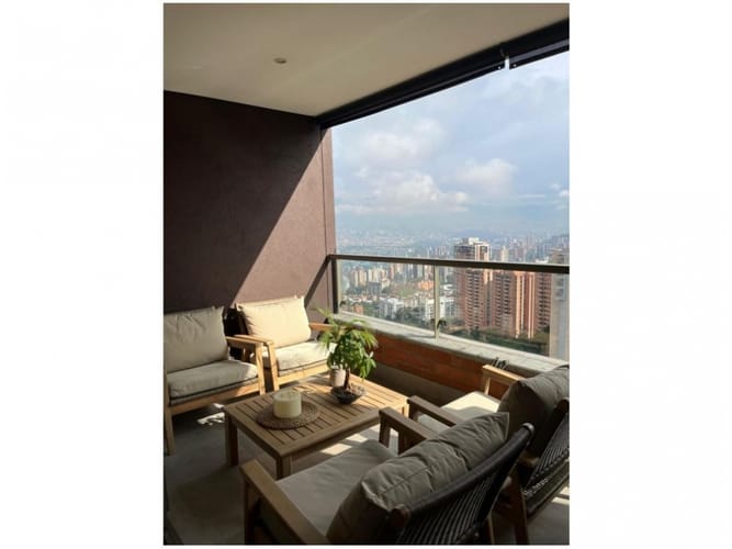 Apartamento de 2 alcobas en venta en Los Balsos, Medellín, 87 m² · foto 6 de 11