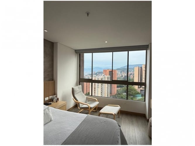 Apartamento de 2 alcobas en venta en Los Balsos, Medellín, 87 m² · foto 8 de 11