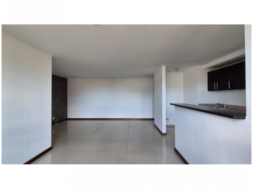 Apartamento en venta en La Abadia, Medellín · foto 2 de 10