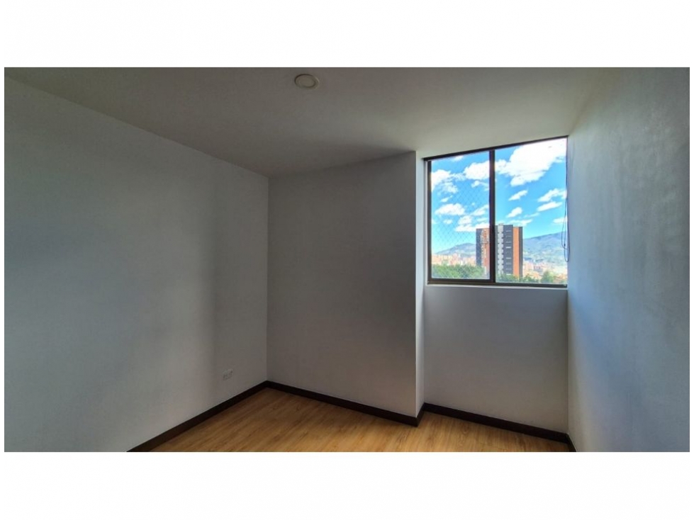 Apartamento en venta en La Abadia, Medellín · foto 5 de 10