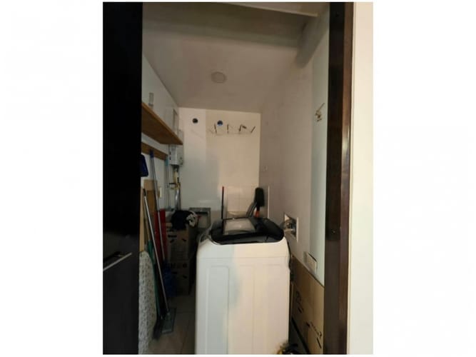 Apartaestudio en venta en El Poblado, Medellín, 79 m² · foto 16 de 17