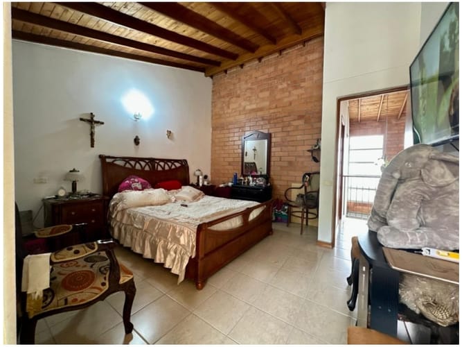 Casa de 3 alcobas en venta en Suramérica, La Estrella, 189 m² · foto 19 de 23