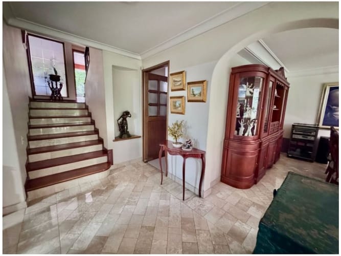 Casa de 3 alcobas en venta en El Poblado, Medellín, 274 m² · foto 7 de 24