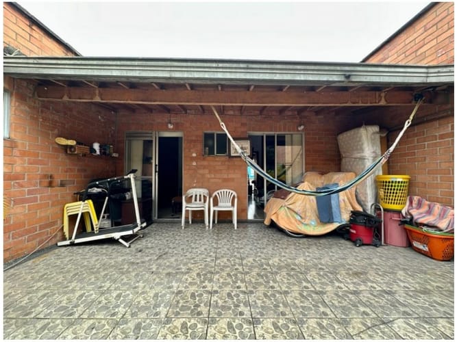 Casa de 3 alcobas en venta en Suramérica, La Estrella, 189 m² · foto 23 de 23
