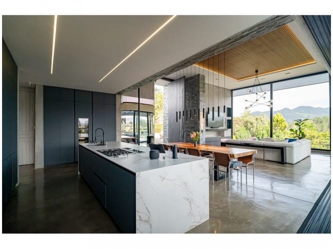 Casa de 4 alcobas en venta en La Ceja, 602 m² · foto 6 de 16