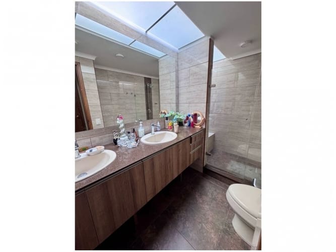 Casa de 3 alcobas en venta en El Poblado, Medellín, 274 m² · foto 23 de 24
