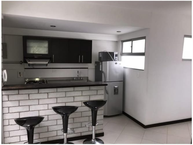 Casa de 3 alcobas en venta en Carrizales, Envigado · foto 2 de 23