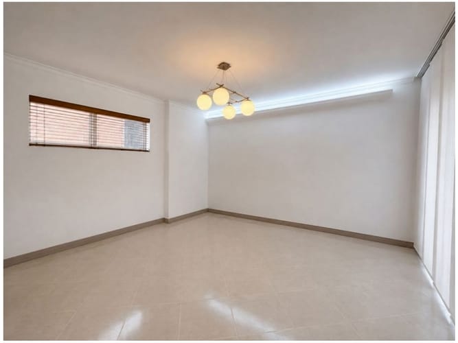 Casa de 4 alcobas en venta en Castropol, Medellín, 220 m² · foto 3 de 24