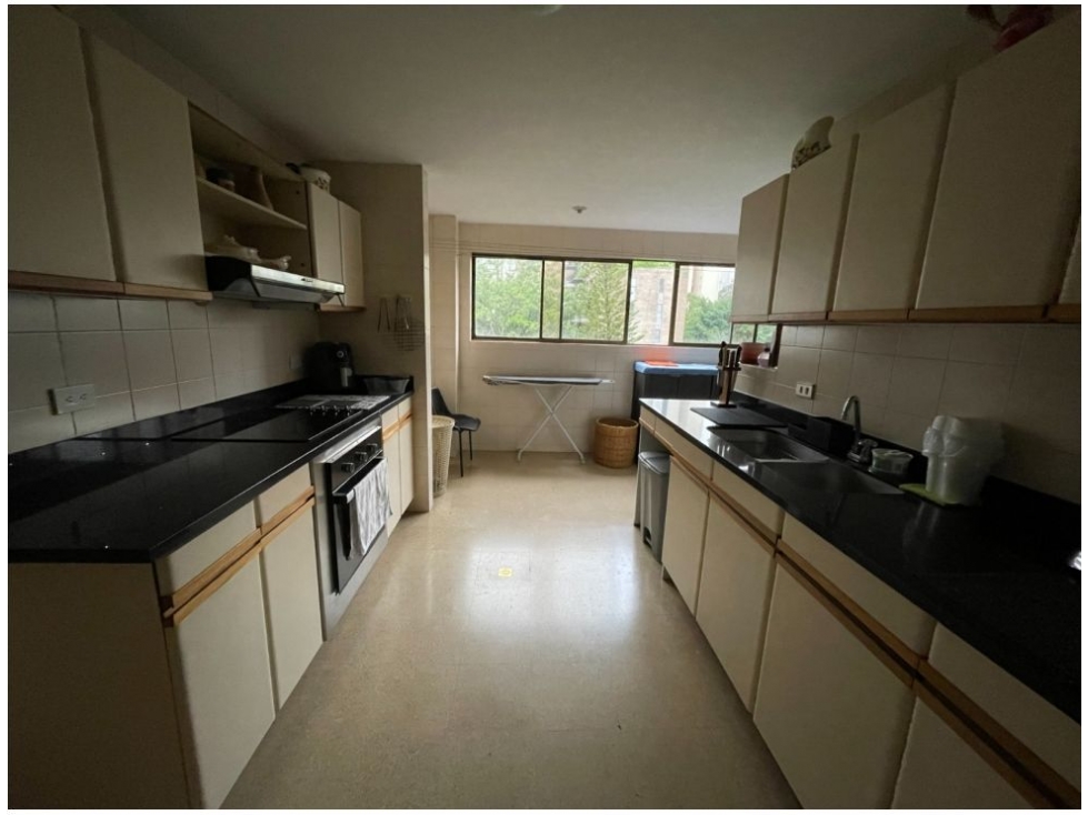 Apartamento en venta en Castropol, Medellín · foto 12 de 23