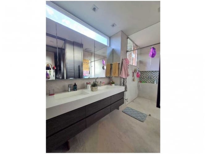 Casa de 5 alcobas en venta en Vía Las Palmas, Medellín, 465 m² · foto 8 de 24