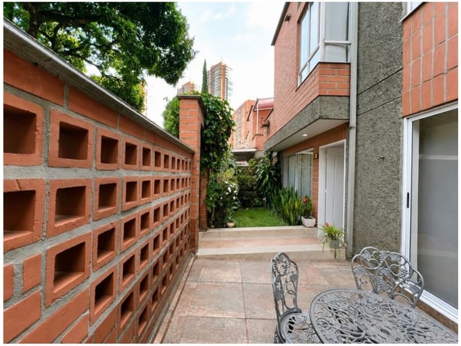 Casa de 4 alcobas en venta en Castropol, Medellín, 220 m² · foto 22 de 24