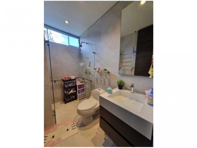 Casa de 5 alcobas en venta en Vía Las Palmas, Medellín, 465 m² · foto 23 de 24