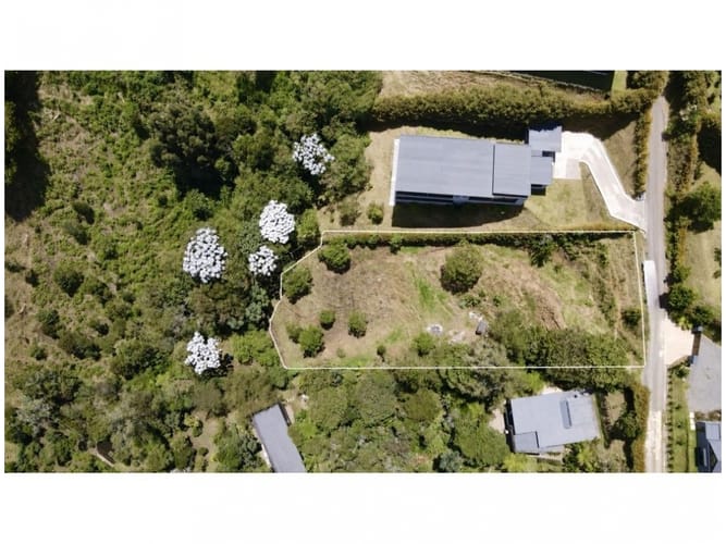 Lote en venta en Vía Las Palmas, Envigado, 2400 m² · foto 2 de 5