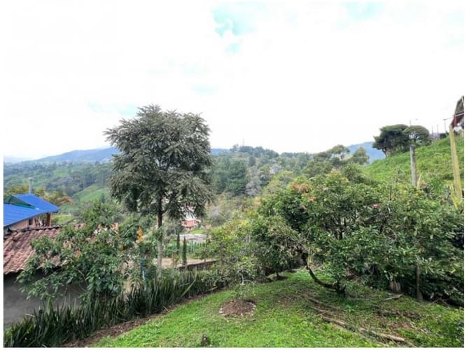 Finca en venta en San Antonio De Prado, Medellín, 2000 m² · foto 3 de 20