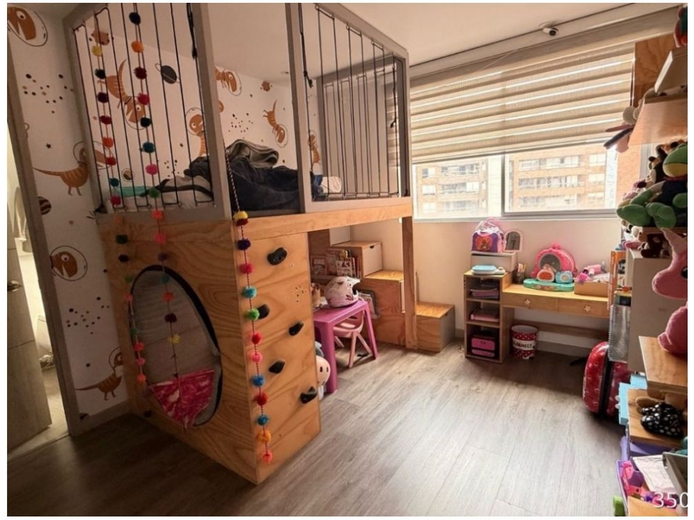 Apartamento en venta en Loma De Las Brujas, Envigado · foto 2 de 16